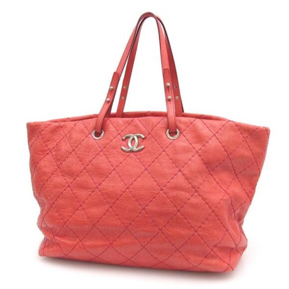 Chanel On The Road Tote Red - Picture 1 of 8